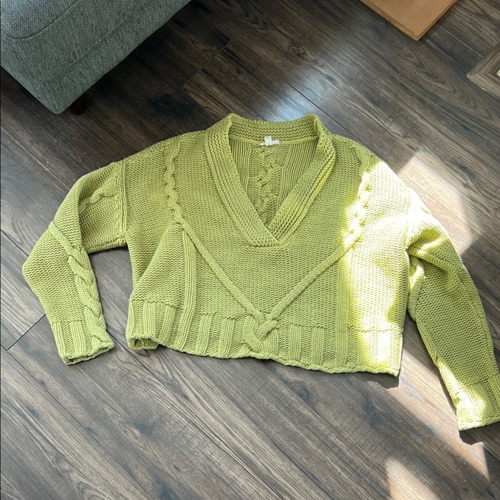 Pilcro | S | Cropped V-Neck Cable Knit Sweater - Sage Green